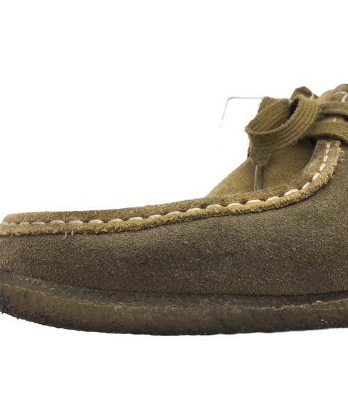 CLARKS（クラークス）CLARKS (クラークス) ワラビーシューズ カーキ サイズ:UK6 1/2G、US7 1/2M、EU40、CN250 2.5の古着・服飾アイテム