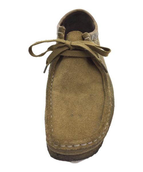 CLARKS（クラークス）CLARKS (クラークス) ワラビーシューズ カーキ サイズ:UK6 1/2G、US7 1/2M、EU40、CN250 2.5の古着・服飾アイテム
