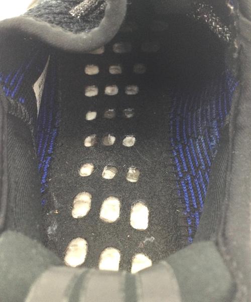adidas（アディダス）adidas (アディダス) YEEZY Boost 350V2 ブラック×ブルー サイズ:US9、UK8 1/2、FR42 2/3、JP270、CHN265の古着・服飾アイテム