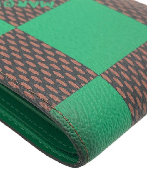 LOUIS VUITTON（ルイ ヴィトン）LOUIS VUITTON (ルイ ヴィトン) 2つ折り財布 	ダミエポップキャンバス ポルトフォイユ ミュルティプル グリーン×ブラウンの古着・服飾アイテム