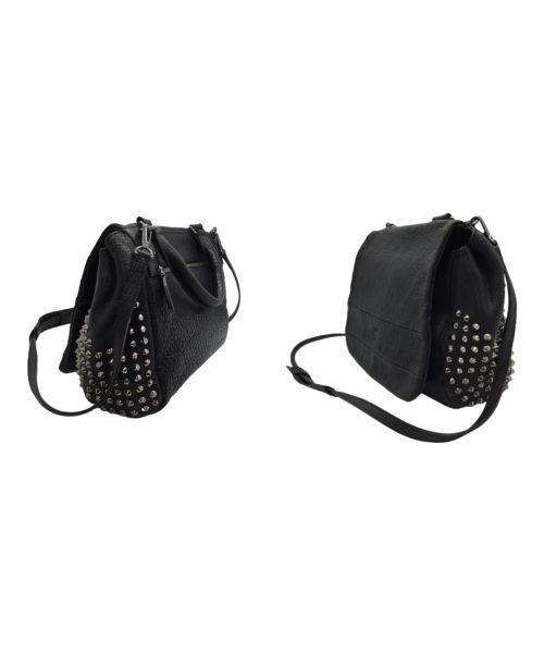 MCM（エムシーエム）MCM (エムシーエム) スタッズショルダーバッグ ブラックの古着・服飾アイテム