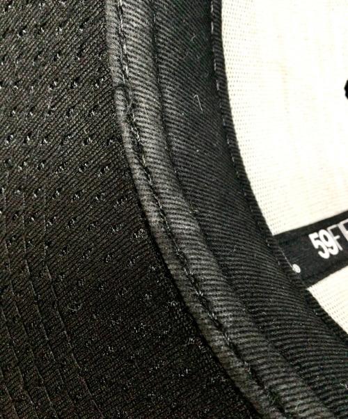 SUPREME（シュプリーム）Supreme (シュプリーム) New Era (ニューエラ) キャップ ブラックの古着・服飾アイテム