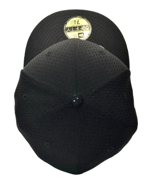 SUPREME（シュプリーム）Supreme (シュプリーム) New Era (ニューエラ) キャップ ブラックの古着・服飾アイテム