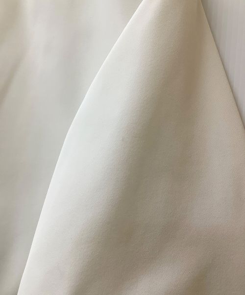 MM6 Maison Margiela（エムエムシックスメゾンマルジェラ）MM6 Maison Margiela (エムエムシックス メゾンマルジェラ) ショートパプスリーブジャケット ホワイト サイズ:Sの古着・服飾アイテム