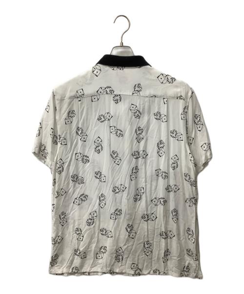 SUPREME（シュプリーム）SUPREME (シュプリーム) 半袖シャツ ホワイト×ブラック サイズ:XLの古着・服飾アイテム