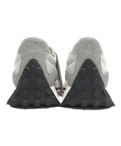 NEW BALANCE（ニューバランス）NEW BALANCE (ニューバランス) U327JB　スニーカー グレー サイズ:27.5の古着・服飾アイテム