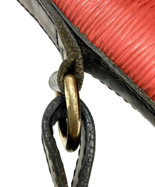 LOUIS VUITTON（ルイ ヴィトン）LOUIS VUITTON (ルイ ヴィトン) 巾着ショルダーバッグ カスティリアンレッド ノワールの古着・服飾アイテム