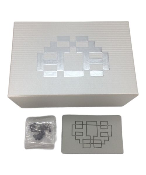 LAARVEE（ラーヴィ）LAARVEE (ラーヴィ) PRECISION STEEL 腕時計 ブラックの古着・服飾アイテム