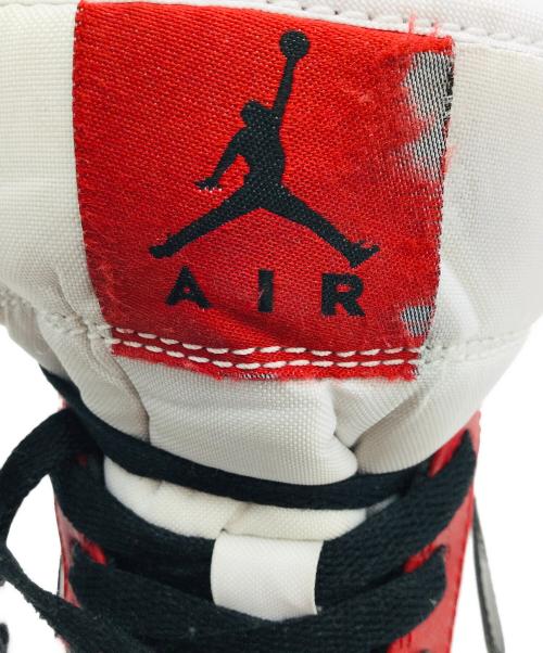 NIKE（ナイキ）NIKE (ナイキ) AIR JORDAN 1 MID レッド×ブラック サイズ:US7、UK6の古着・服飾アイテム