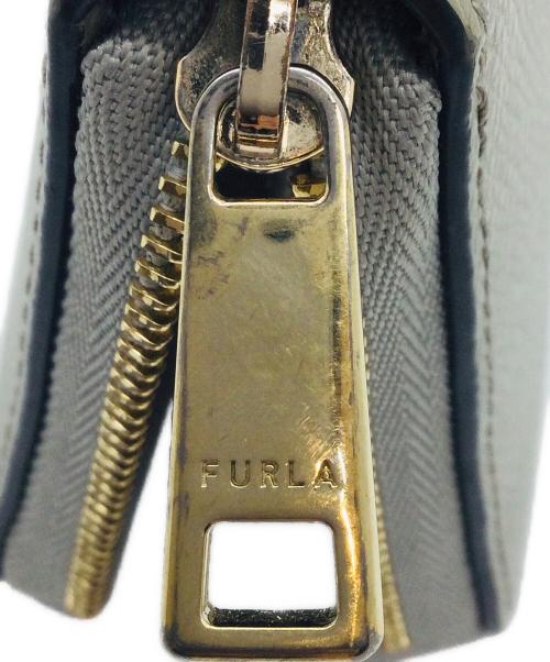 FURLA（フルラ）FURLA (フルラ) ラウンドファスナー財布 グレーの古着・服飾アイテム