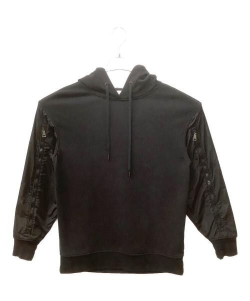 MONCLER（モンクレール）MONCLER (モンクレール) バックロゴプルオーバーパーカー ブラック サイズ:Sの古着・服飾アイテム