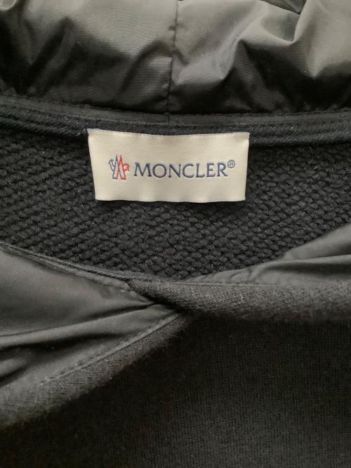 MONCLER（モンクレール）MONCLER (モンクレール) バックロゴプルオーバーパーカー ブラック サイズ:Sの古着・服飾アイテム