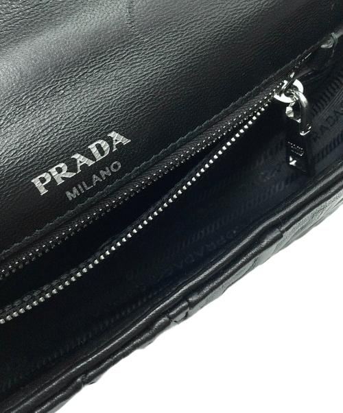 PRADA（プラダ）PRADA (プラダ) ナッパゴフレチェーンショルダーバッグ ブラックの古着・服飾アイテム