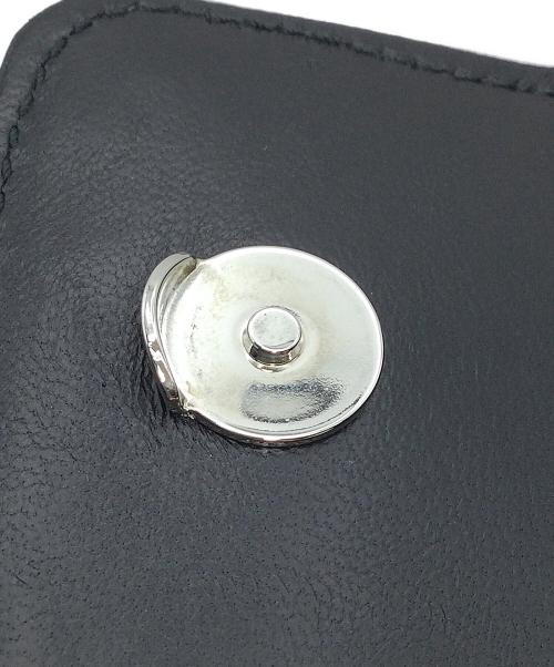 PRADA（プラダ）PRADA (プラダ) ナッパゴフレチェーンショルダーバッグ ブラックの古着・服飾アイテム