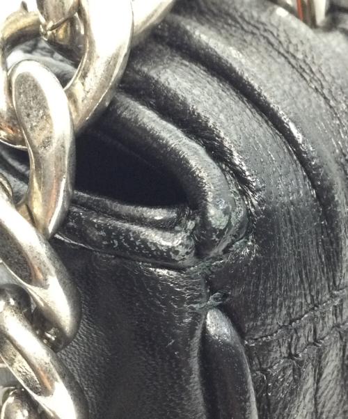 PRADA（プラダ）PRADA (プラダ) ナッパゴフレチェーンショルダーバッグ ブラックの古着・服飾アイテム