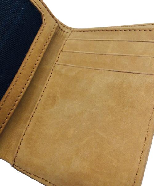 CarHartt（カーハート）CarHartt (カーハート) 3つ折り財布 ベージュの古着・服飾アイテム