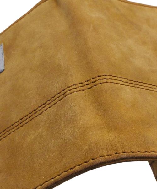 CarHartt（カーハート）CarHartt (カーハート) 3つ折り財布 ベージュの古着・服飾アイテム