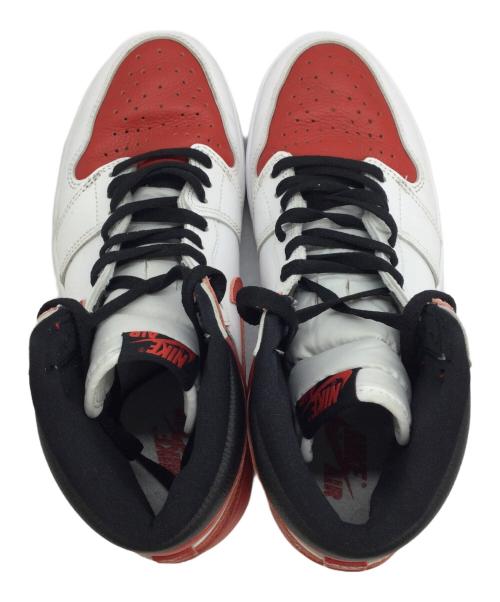 NIKE（ナイキ）NIKE (ナイキ) スニーカー ホワイト×レッド サイズ:US9.5、UK8.5、EUR43、cm27.5、BR41、CN275（2.5）の古着・服飾アイテム