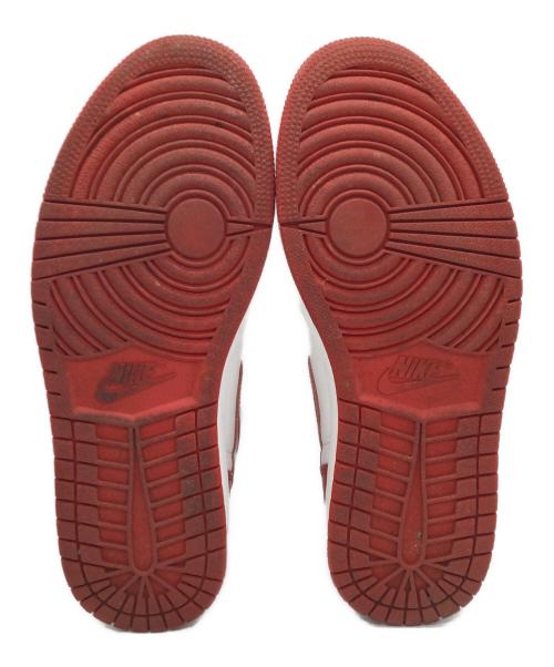 NIKE（ナイキ）NIKE (ナイキ) スニーカー ホワイト×レッド サイズ:US9.5、UK8.5、EUR43、cm27.5、BR41、CN275（2.5）の古着・服飾アイテム