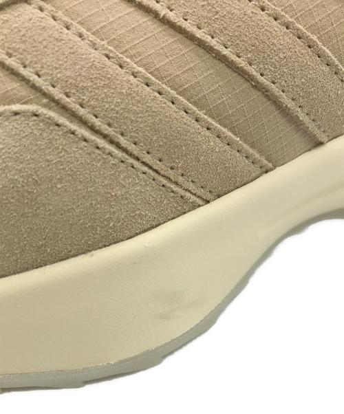 adidas（アディダス）adidas (アディダス) Fear Of God (フィア・オブ・ゴッド) IF4215 スニーカー ベージュ サイズ:270の古着・服飾アイテム