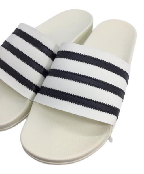 adidas（アディダス）adidas (アディダス) FEAR OF GOD (フィア・オブ・ゴッド) IH2272 サンダル ホワイト×ブラック サイズ:29.5の古着・服飾アイテム