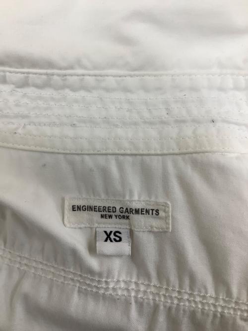 Engineered Garments（エンジニアドガーメンツ）Engineered Garments (エンジニアードガーメンツ) シャツ ホワイト サイズ:XSの古着・服飾アイテム