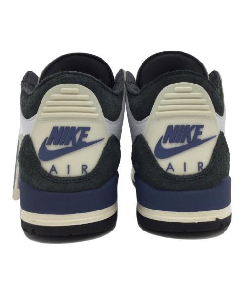 NIKE（ナイキ）NIKE (ナイキ) A Ma Maniere (ア・マ・マニエール) Jordan 3 Retro OG SP ホワイト×ネイビー サイズ:US7.5、UK6.5、EUR40.5、cm25.5、BR39、CN255(2.5)　の古着・服飾アイテム