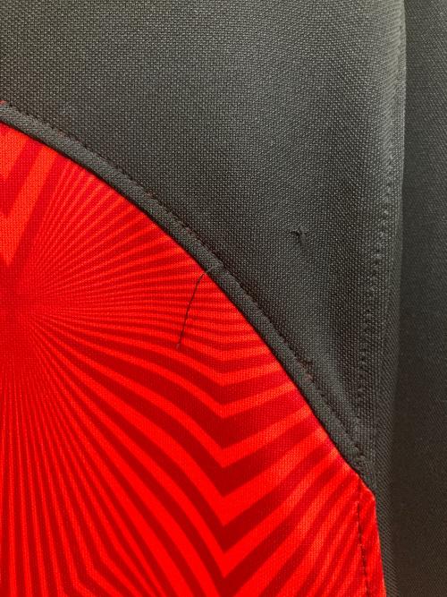 NIKE（ナイキ）NIKE (ナイキ) DO8346-010　サッカーユニフォーム レッド×ブラック サイズ:2XLの古着・服飾アイテム