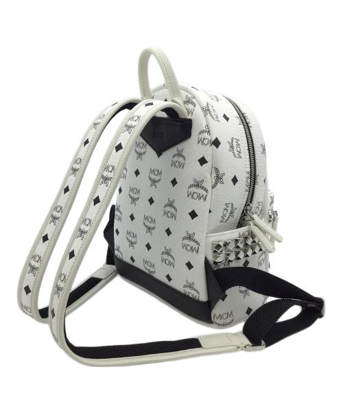 MCM（エムシーエム）MCM (エムシーエム) サイドスタッズ バックパック ホワイトの古着・服飾アイテム