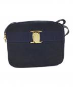 Salvatore Ferragamoサルヴァトーレ フェラガモ）の古着「ヴァラリボンショルダーバッグ」｜ネイビー