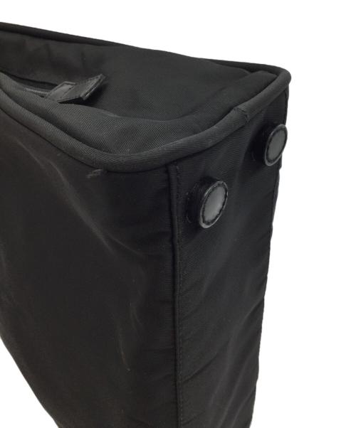 PRADA（プラダ）PRADA (プラダ) ナイロンハンドバッグ ブラックの古着・服飾アイテム