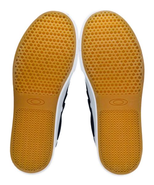 OAKLEY（オークリー）OAKLEY (オークリー) B1B Classic Slip On ブラック サイズ:US10.5、UK9.5、EU44.5、CM28.5、MM285 未使用品の古着・服飾アイテム