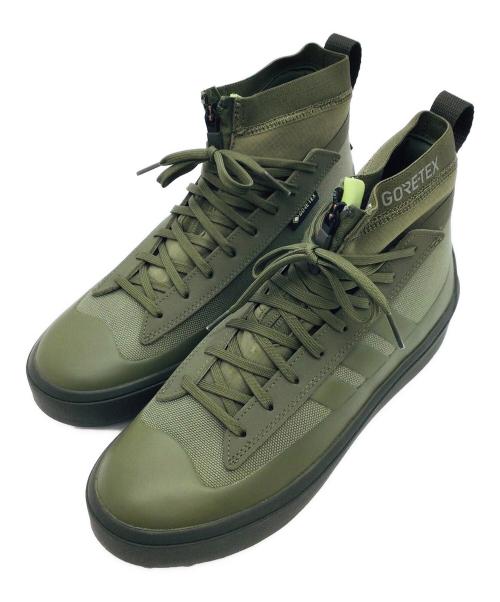 adidas（アディダス）adidas (アディダス) ZNSORED HIGH GORE-TEX オリーブ サイズ:US8、UK7 1/2、FR41 1/3、cm26、CHN255 未使用品の古着・服飾アイテム