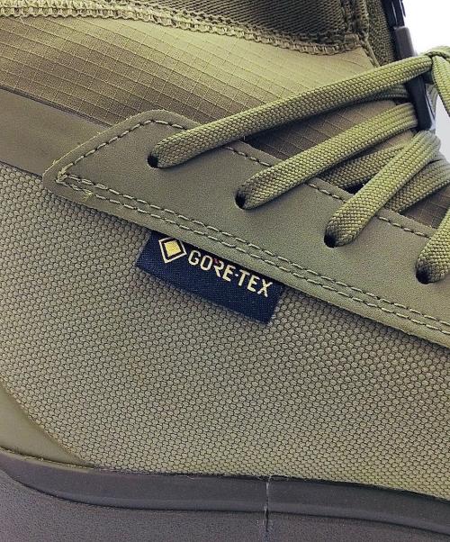 adidas（アディダス）adidas (アディダス) ZNSORED HIGH GORE-TEX オリーブ サイズ:US8、UK7 1/2、FR41 1/3、cm26、CHN255 未使用品の古着・服飾アイテム