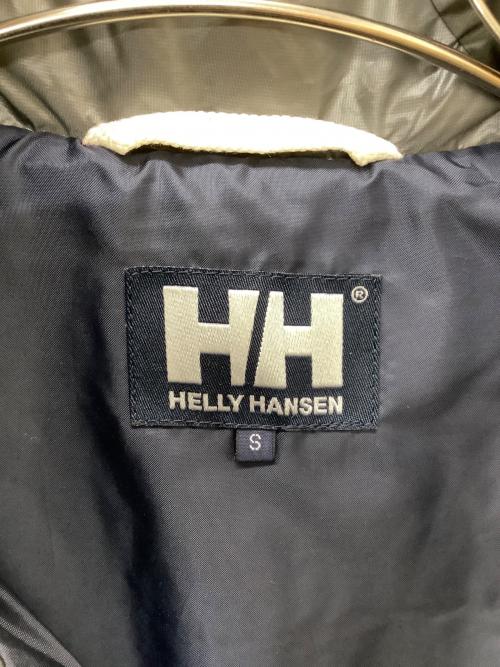 HELLY HANSEN（ヘリーハンセン）HELLY HANSEN (ヘリーハンセン) HE10604　ダウンジャケット シルバー サイズ:Sの古着・服飾アイテム