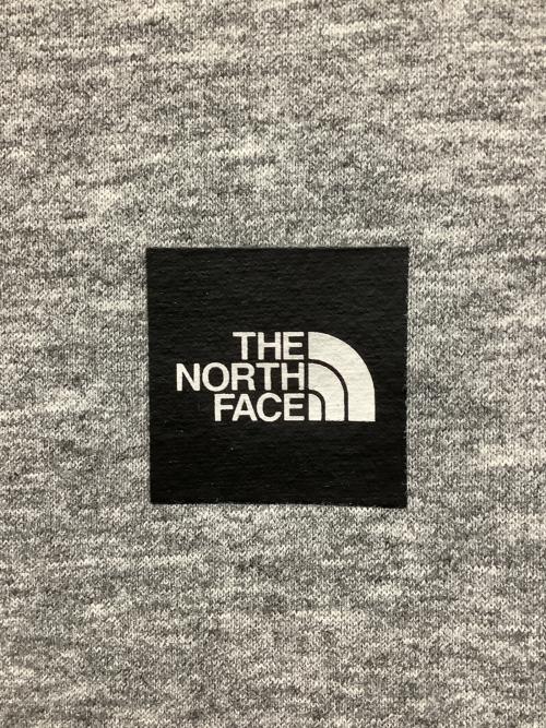 THE NORTH FACE（ザ ノース フェイス）THE NORTH FACE (ザ ノース フェイス) NT62231　SQUARE LOGO CREW ライトグレー サイズ:Mの古着・服飾アイテム