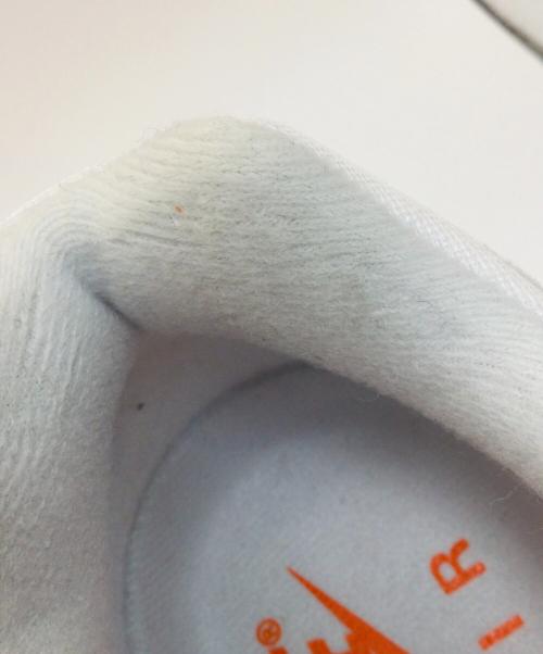 NIKE（ナイキ）NIKE (ナイキ) AIR MAX 1 ホワイト×オレンジ サイズ:US10.5、UK8、EUR42.5、cm27.5、BR40.5、CN275(2.5)の古着・服飾アイテム