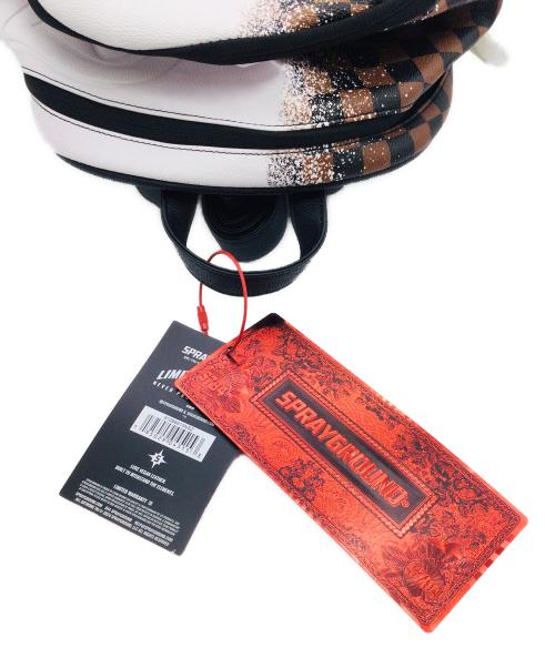 SPRAYGROUND（スプレーグランド）SPRAYGROUND (スプレーグランド) リュック ブラウン×ホワイト 未使用品の古着・服飾アイテム