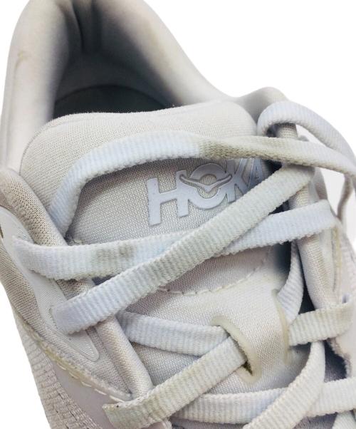 HOKAONEONE（ホカオネオネ）HOKAONEONE (ホカオネオネ) M BONDAI8 ホワイト サイズ:US9D、UK8.5、EU42 2/3、JPN27の古着・服飾アイテム