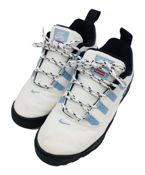 SUPREME（シュプリーム）SUPREME (シュプリーム) NIKE SB (ナイキエスビー) Darwin Low ホワイト×ブルー サイズ:US9、UK8、EUR42.5、cm27、BR40.5、CN270(2.5)の古着・服飾アイテム