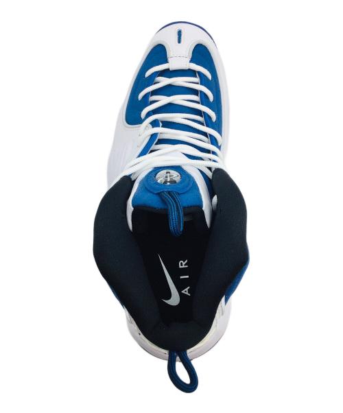 NIKE（ナイキ）NIKE (ナイキ) AIR PENNY 2 QS ホワイト×ブルー サイズ:US10、UK9、EUR44、cm28、BR42、CN280(2.5)　 未使用品の古着・服飾アイテム