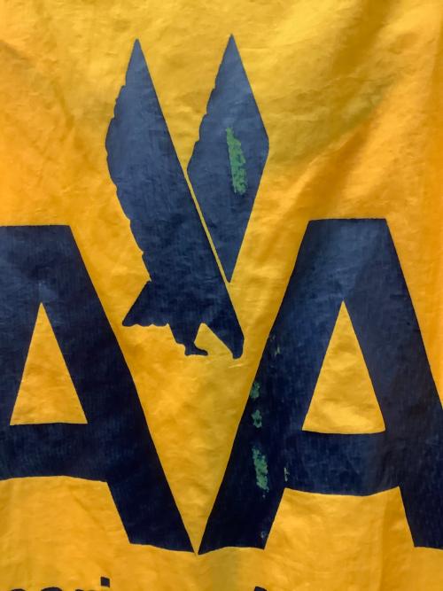 NEW BALANCE（ニューバランス）NEW BALANCE (ニューバランス) ウインドブレーカー オレンジ×ネイビー サイズ:Lの古着・服飾アイテム