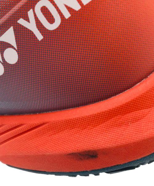YONEX（ヨネックス）YONEX (ヨネックス) パワークッションエアラスダッシュ4 ワイド GC ブラック×オレンジ サイズ:CHN250(3.0)、CM25.0、EUR39.5、UK6 1/2、US M7、US W8 1/2の古着・服飾アイテム