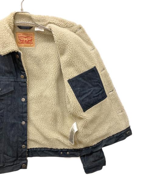 LEVI'S（リーバイス）LEVI'S (リーバイス) 裏ボアデニムジャケット ネイビー サイズ:Mの古着・服飾アイテム