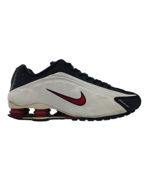NIKE（ナイキ）NIKE (ナイキ) SHOX R4 ブラック サイズ:US9.5、UK8.5、EUR43、cm27.5、BR41、CN275（2.5）の古着・服飾アイテム