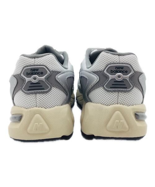 NEW BALANCE（ニューバランス）NEW BALANCE (ニューバランス) ML725CD シルバー×グレー サイズ:US7、UK6.5、EU40、JPN25の古着・服飾アイテム