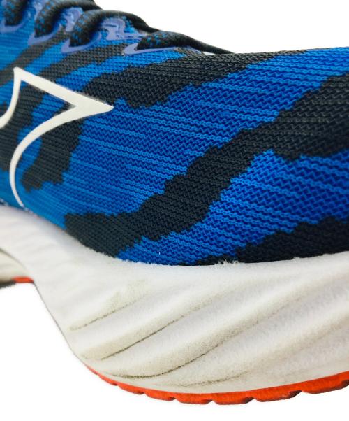 MIZUNO（ミズノ）MIZUNO (ミズノ) WAVE RIDER 28 ブルー×レッド サイズ:US8、UK7、EURO40.5、BRA39.5、JP26.0の古着・服飾アイテム