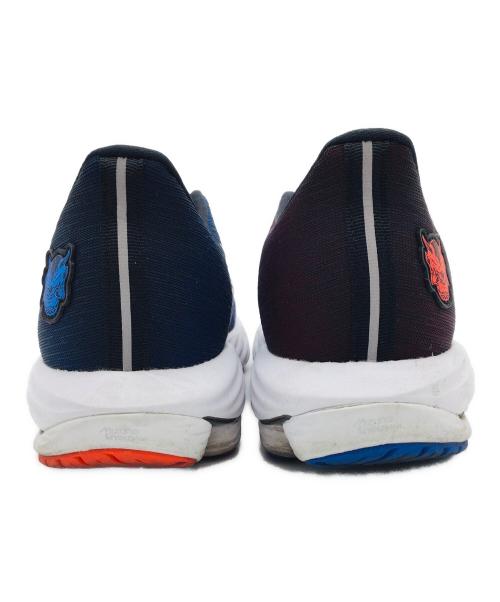 MIZUNO（ミズノ）MIZUNO (ミズノ) WAVE RIDER 28 ブルー×レッド サイズ:US8、UK7、EURO40.5、BRA39.5、JP26.0の古着・服飾アイテム