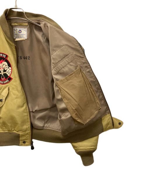 AERO EQUIPMENT LABORATORY（エアロエクイップメントラボトリー）AERO EQUIPMENT LABORATORY (エアロエクイップメントラボトリー) L-2Gフライトジャケット カーキ サイズ:42の古着・服飾アイテム