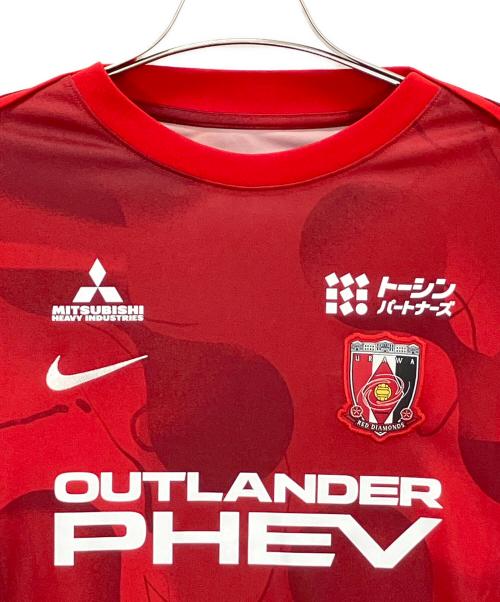 浦和レッズ（ウラワレッズ）浦和レッズ (ウラワレッズ) サッカーユニフォーム レッド サイズ:Lの古着・服飾アイテム